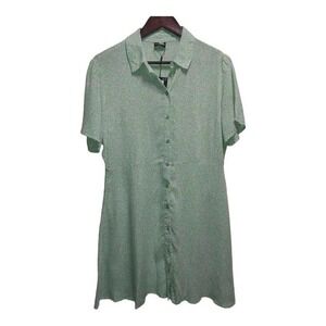 NWT Mint green with tiny‎ flowers Shirt dress by Pieces.  Size Large